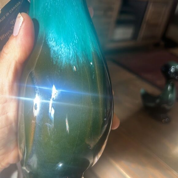 Vintage Canadian Blue Mountain Pottery Duck pair - Picture 9 of 9